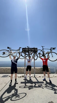 Titelbild zu Extra- Kilometer und Höhenmeter für den guten Zweck